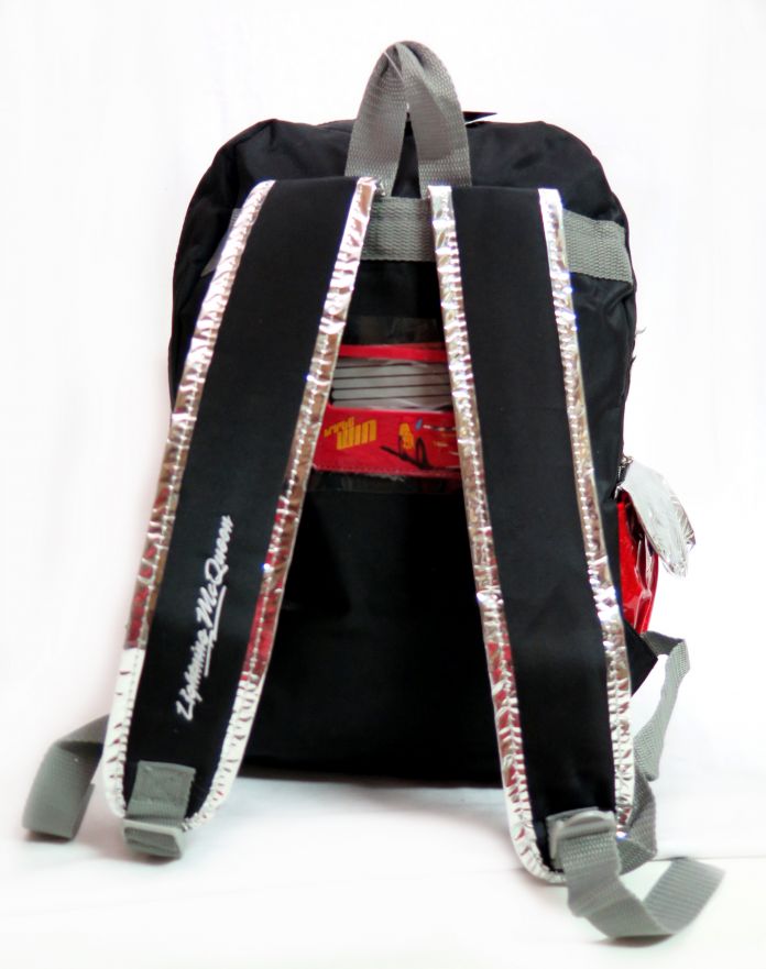 mochila cars  grande espalda con rayo mc queen en relieve fondo dice drift borde plateado