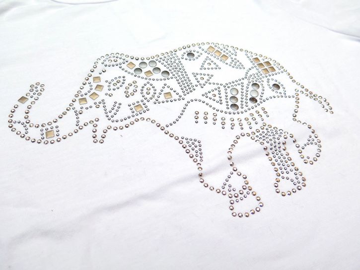 Remera Manga Larga de Modal con Tachas en Forma de Elefante