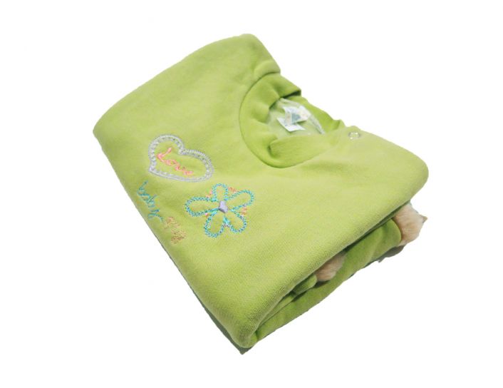 Buzo de Algodon Frizado Bordado Flores y Corazones