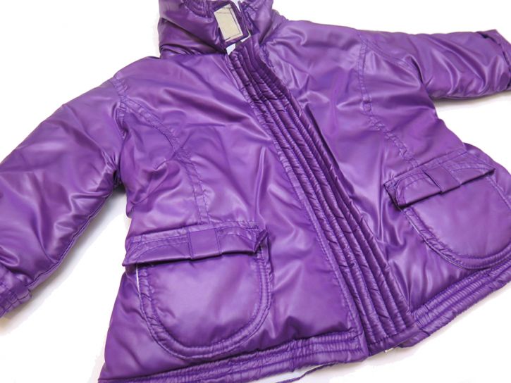 Campera con Capucha de Microfibra y Wata