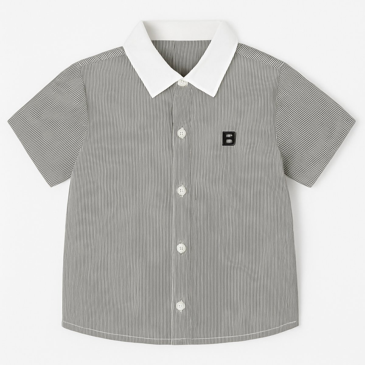 Camisa Manga Corta Rayada con Cuello Combinado Liso