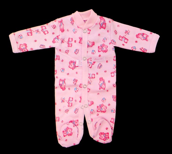 Enterito Frisado Manga Larga Estampado Con Pie 4 Broches Adelante