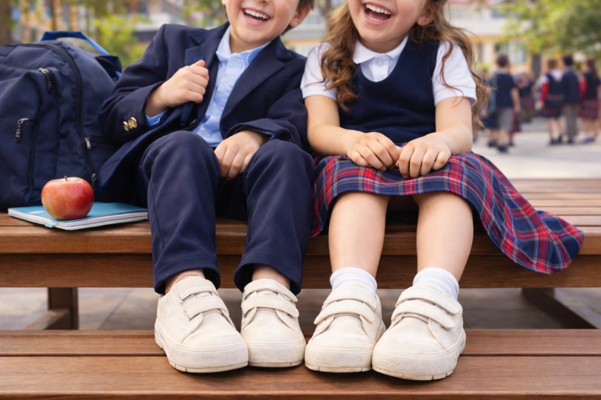 Zapatilla Medio Basket Lona Velcro