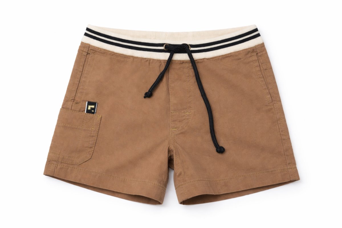 Short Gabadina Con Cintura Regulable