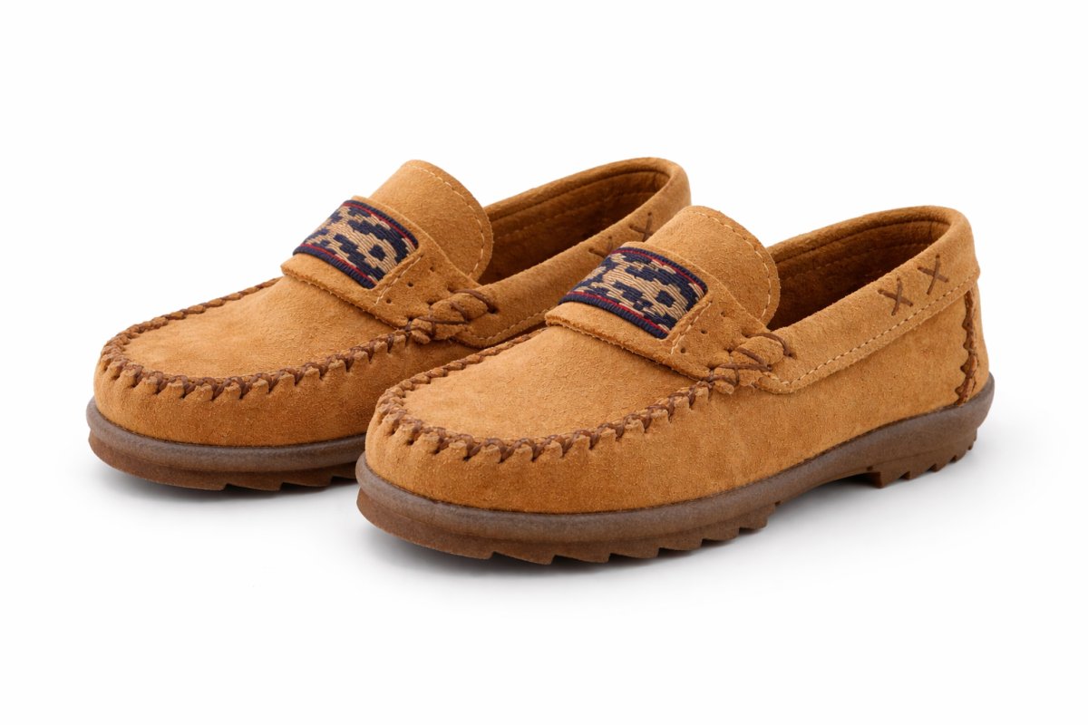 Mocasin Terminacion a Mano Cuero