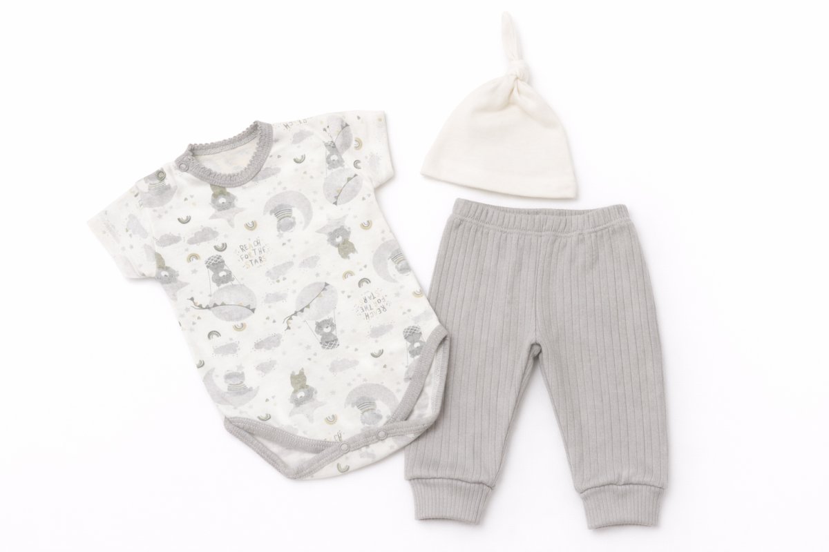 Ajuar 3 Piezas Medio Osito Sin Pie Body Gorro