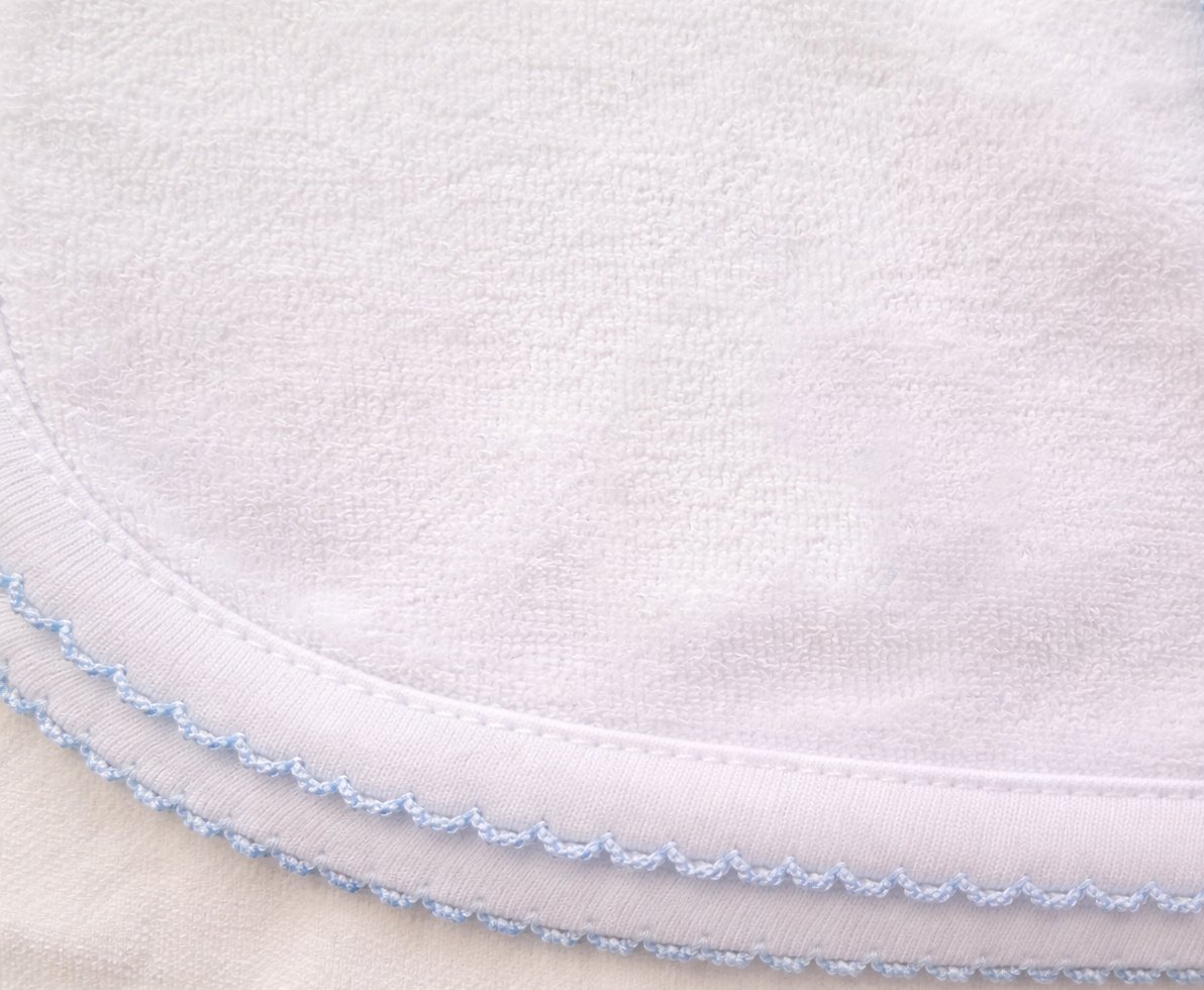 Babita Toalla y Algodon Liso Bordado Con Picot