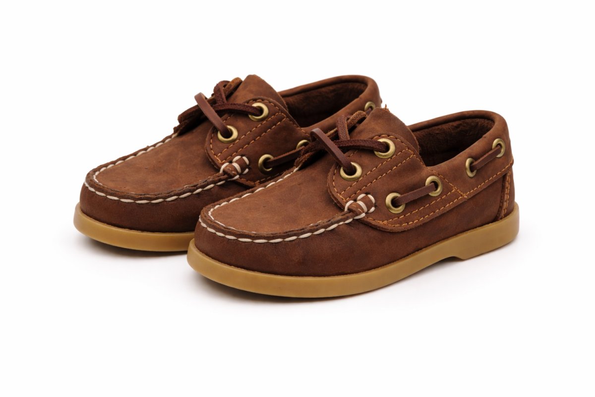 Nautico Gamuza con Cordones