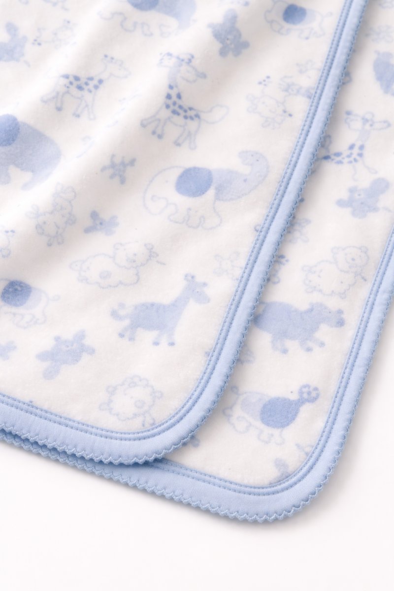 Manta Polar Estampada Con Picot