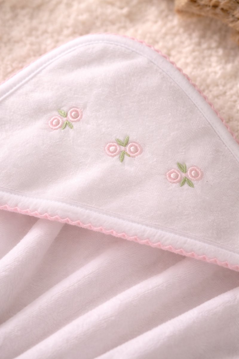 Toallon de Tawel Capucha Bordada con Picot