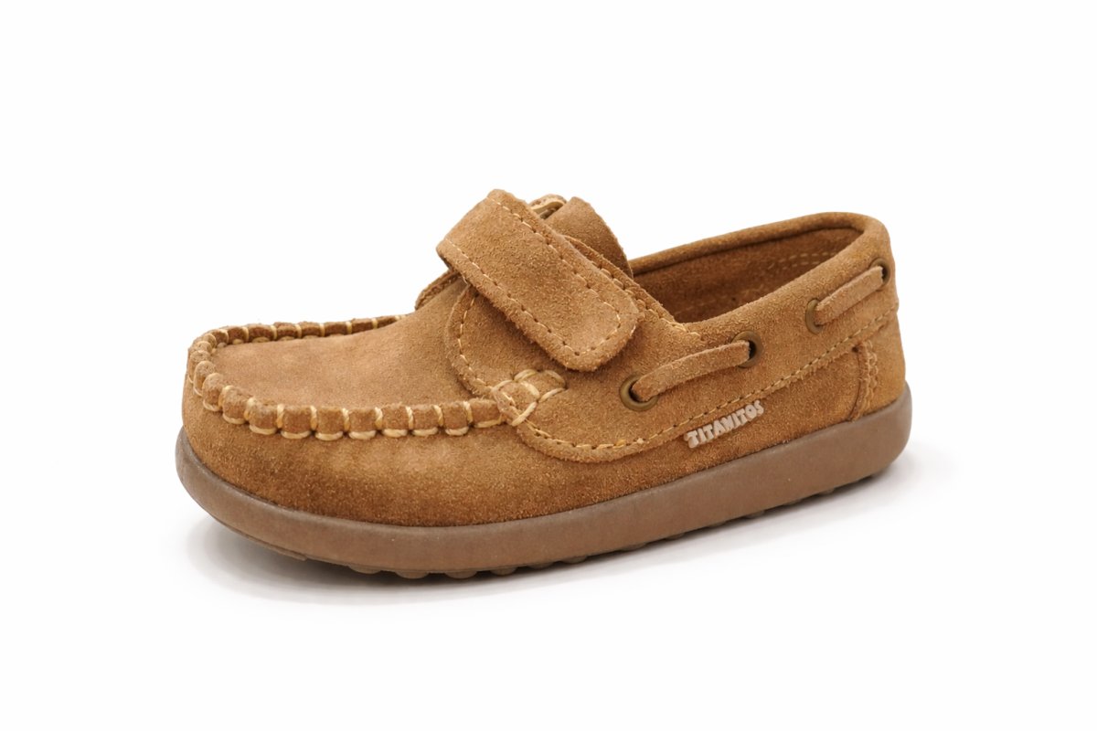 Zapato Nautico Con Velcro de Gamuza - Mocasin