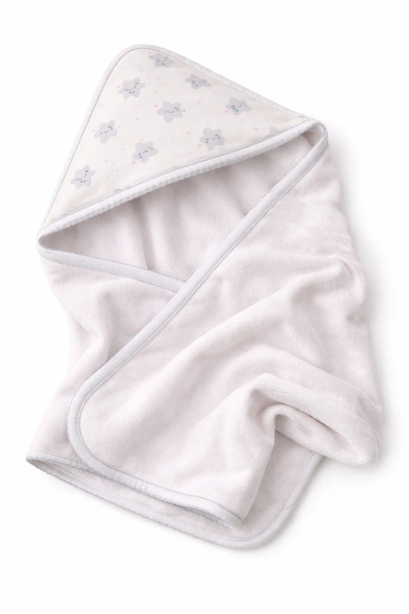 Toallon de Towel Capucha Estampada con Picot