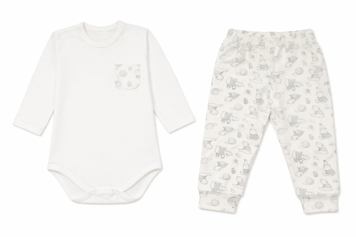 Conjunto Medio Osito Sin Pie y Body Manga Larga Estampada Osos