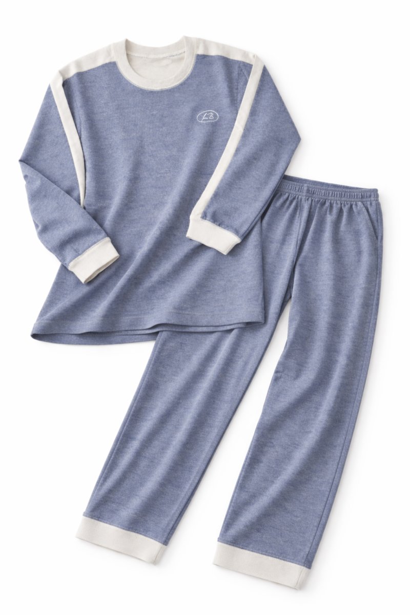 Pijama Invierno Remera Manga Larga Bordado LB y Pantalon