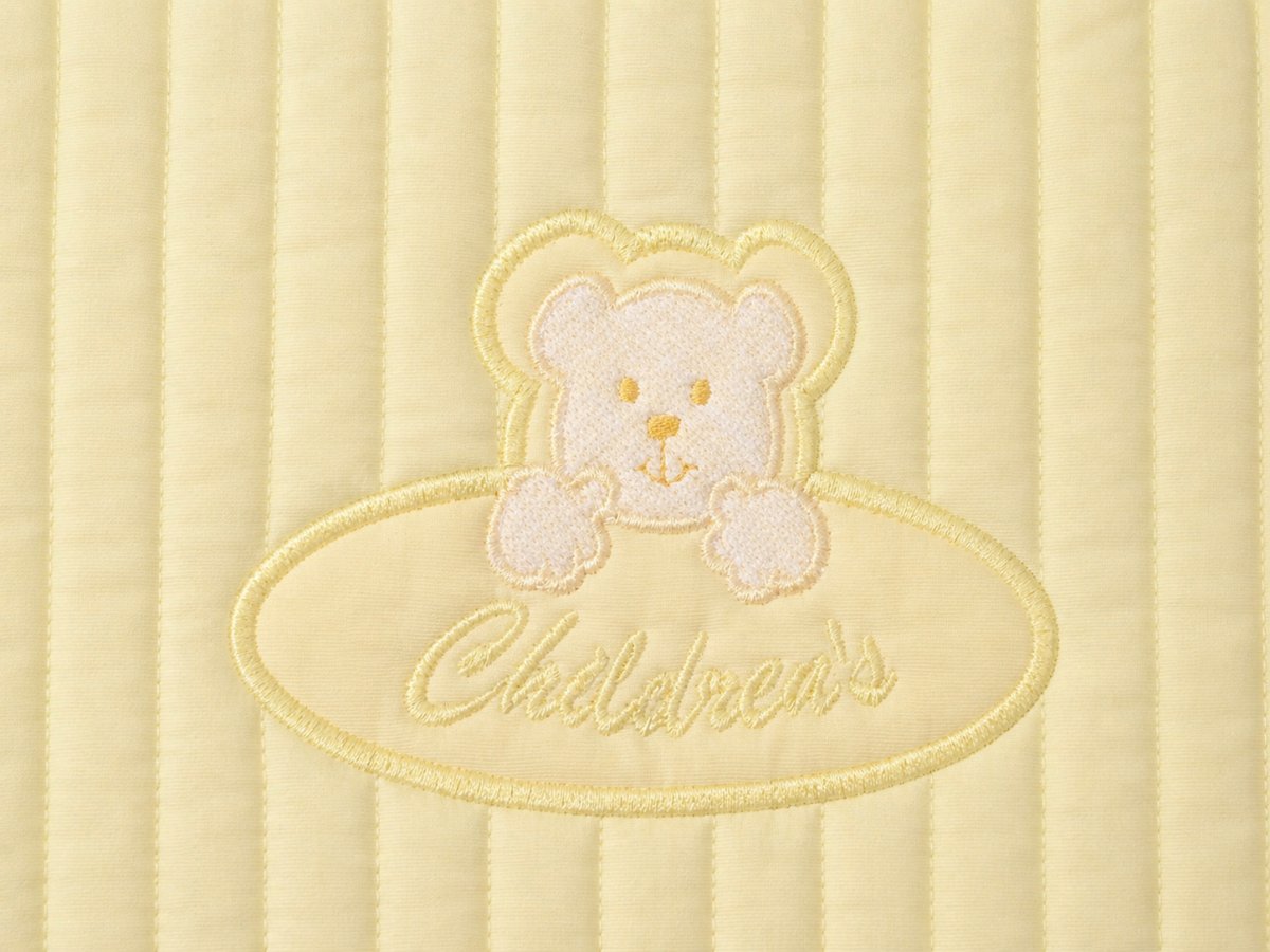 Acolchado Cuna C/Chichonera Cabezal  Bordado Reversible Gross