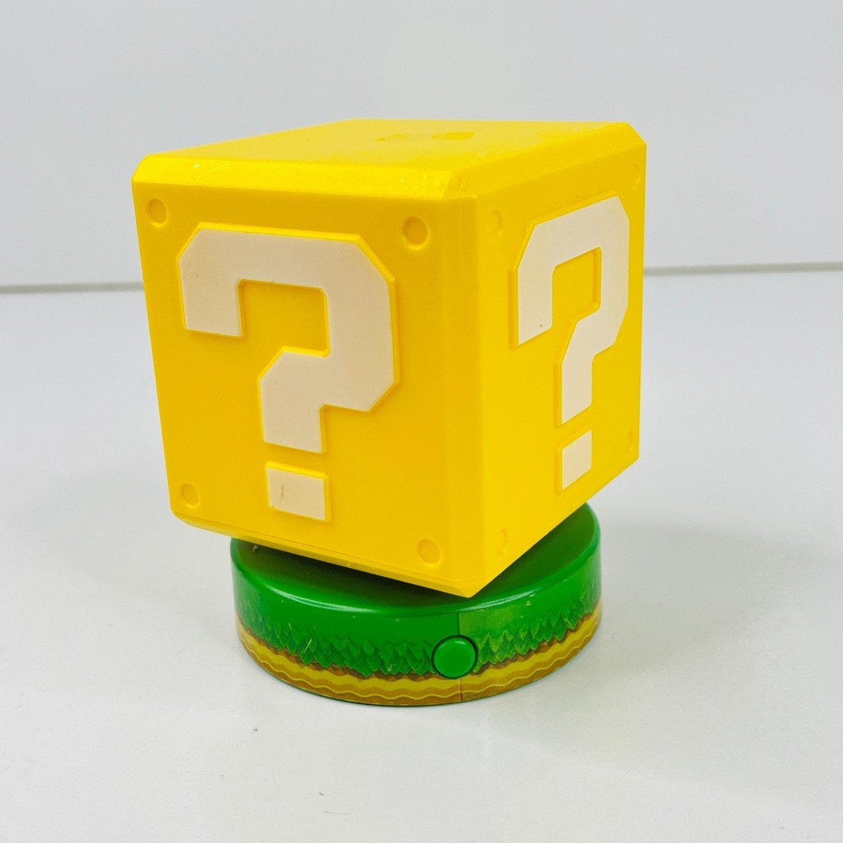Lampara Icons Light Super Mario Bros. Bloque - Block
