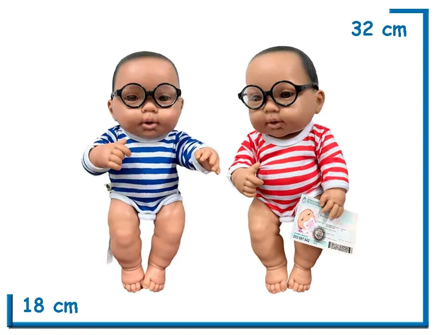 DANILO BEBE CON BABERO CHUPETE Y ANTEOJOS